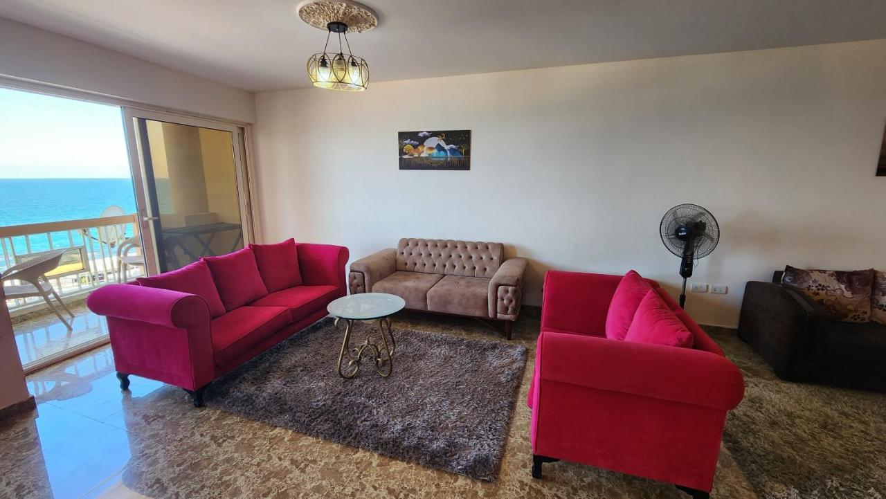 شقة Midpoint Sea View - Families Only الإسكندرية المظهر الخارجي الصورة