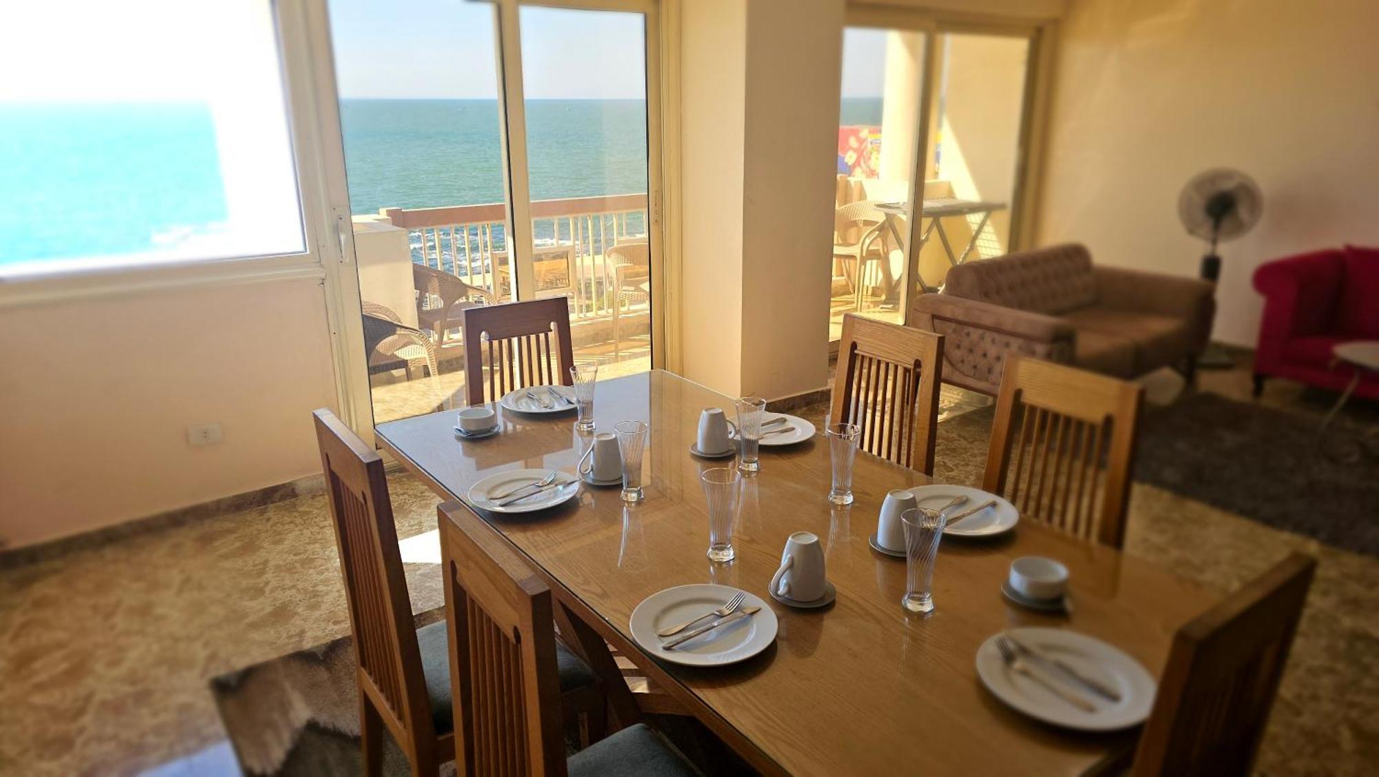 شقة Midpoint Sea View - Families Only الإسكندرية المظهر الخارجي الصورة